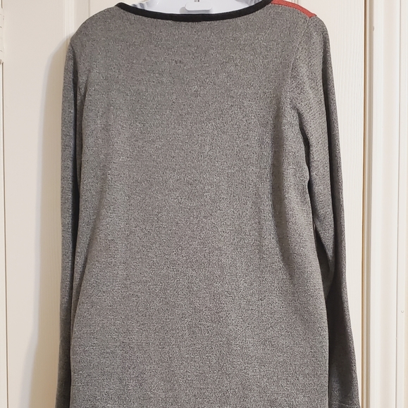 Karen Lessly Block Sweater - Picture 3 of 7